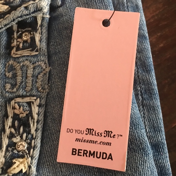 Miss Me girls bermuda shorts beautiful embellished pockets - Picture 3 of 11